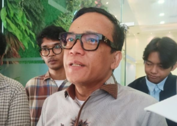 Tren #KaburAjaDulu yang Ramai di Medsos, Wamenaker: Kalau perlu jangan balik lagi