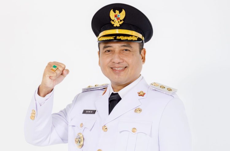 Kota Bandung Siap Sambut Pemimpin Baru: Profil Walikota Farhan