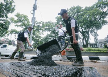 Perbaikan Jalan di Bandung Dimulai, Warga Bisa Laporkan Kerusakan Lewat Nomor Ini