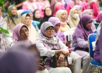 Melek Ilmu di Usia Senja, Lansia Belajar Menikmati Hidup dengan Mindfulness