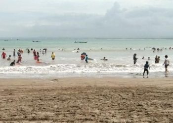 Dua Wisatawan Asal Garut dan Bandung Hilang Terseret Arus di Pantai Barat Pangandaran