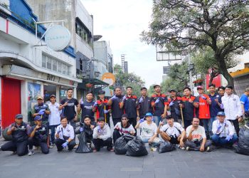 Terus Gaungkan Edukasi Sampah, Pemuda Kota Bandung Konsisten Gelar Gerakan Pungut Sampah