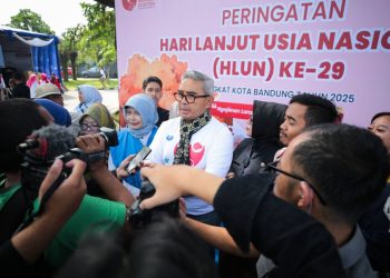 Farhan Desak Pemerintah Segera Buka Kembali Bandara Husein