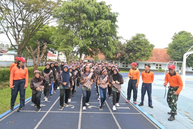 Latih Fisik dan Tumbuhkan Semangat Bela Negara, Lanud Husein Bina Generasi Muda Lewat Garjas