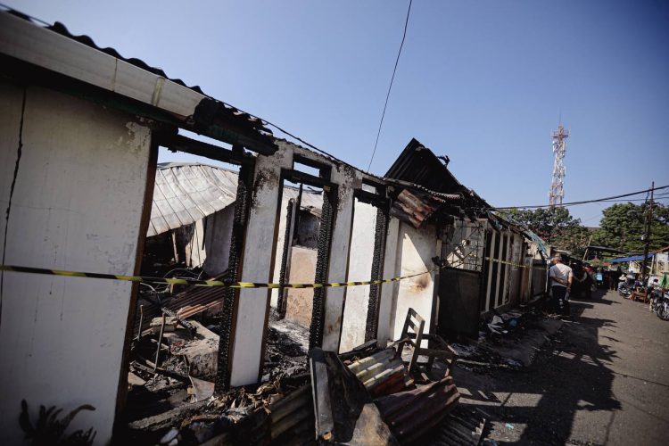 Pemkot Bandung Siap Bantu Perbaikan Rumah dan Dokumen Warga Terdampak Kebakaran Gudang Utara