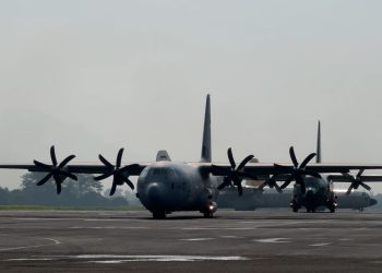 29 Pesawat Angkut Latihan di Bandung, Jelang HUT TNI ke-80 di Monas