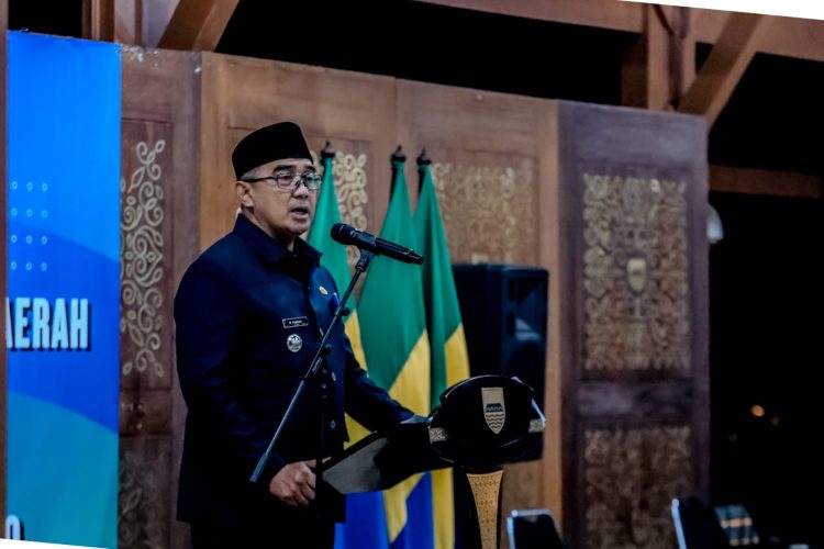 Disnaker Bandung Gelar Job Fair di Antapani, Targetkan Pengangguran Turun hingga 1 Persen