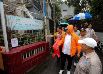 Warga Pasteur “Bongkar” Masalah Lingkungan: Farhan Gerak Cepat Instruksikan Penanganan di Tempat