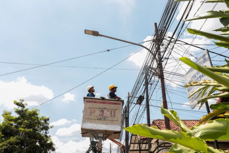 Dishub Bandung Bangun 501 PJU Sepanjang 2025, Target 798 Tiang Terpasang di 2026