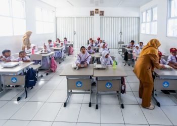 Farhan Akan Pidanakan Pelaku Jual Beli Kursi Sekolah di Bandung