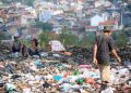 Sekda Bandung Minta ASN Jadi Garda Terdepan Atasi Sampah, Warga Diimbau Stop Buang Sampah ke Sungai