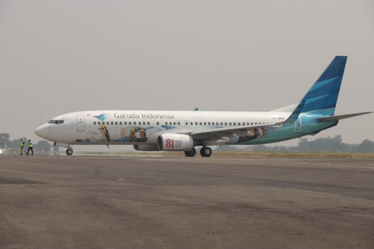 Garuda Indonesia Kembali Layani Penerbangan dari Bandara Husein Sastranegara Bandung
