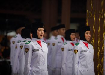 70 Pelajar Dikukuhkan Jadi Paskibraka Kota Bandung, Siap Kibarkan Merah Putih pada 17 Agustus