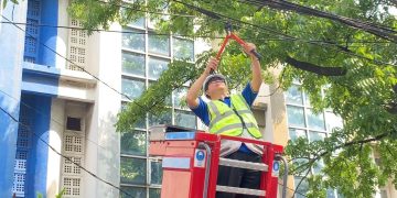 Ruas Jalan Kopo Kota Bandung Akan Bebas Kabel Udara