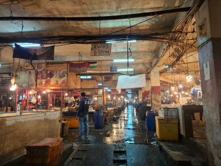 Pasar Ciroyom Bandung Mulai Dibenahi, Pedagang Akan Dipindahkan Bertahap